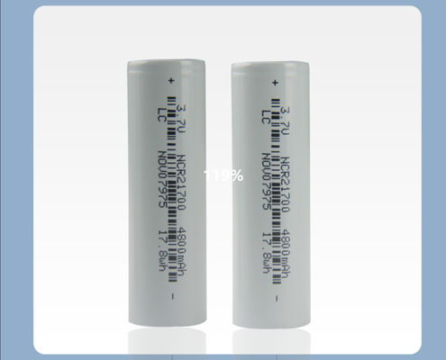 chất lượng  21*70mm Rechargeable Flashlight Battery 21700 3.7 V Li Ion Battery 4800mah nhà máy sản xuất