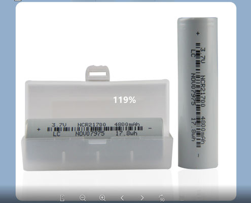 21 * 70mm Pin đèn pin có thể sạc lại 21700 3.7 V Li Ion Pin 4800 mah