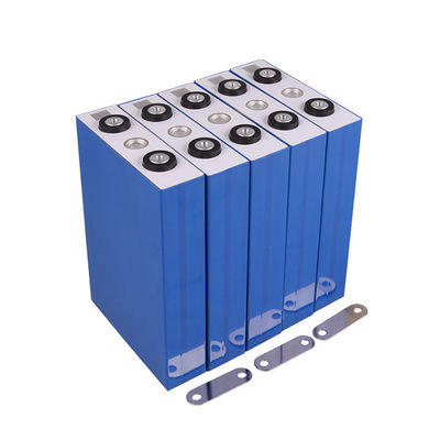 Pin năng lượng mặt trời 60ah Lifepo4 3.2 V, Tế bào lăng trụ Lifepo4 cho nguồn điện dự phòng